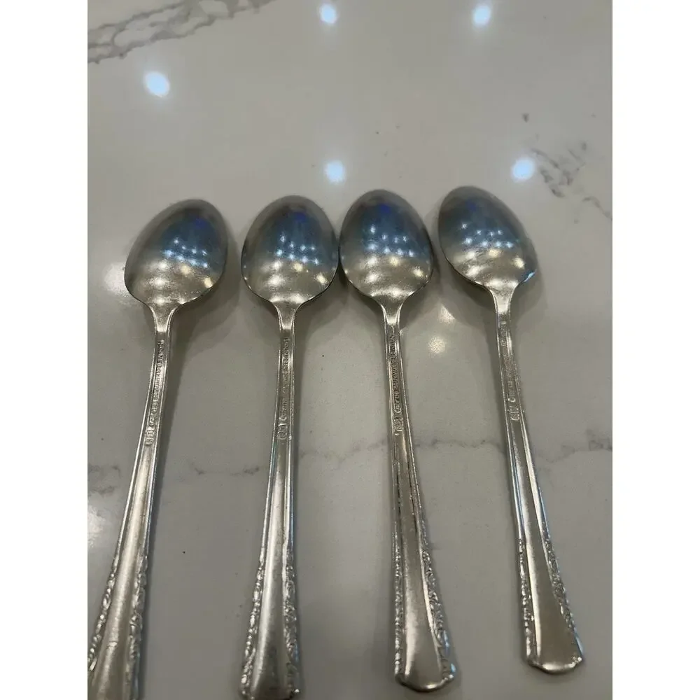 Vtg Set Of 4 Holmes &‎ Edwards May Queen Spoons 6” Silverplate Inlaid IS